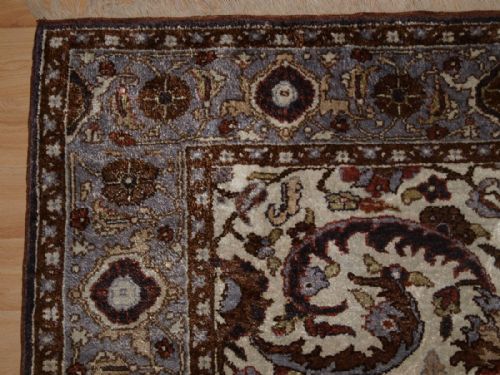 fig 1. OLD SILK RUG WITH CLASSIC PERSIAN MAHAL DESIGN, CIRCA 1920.
