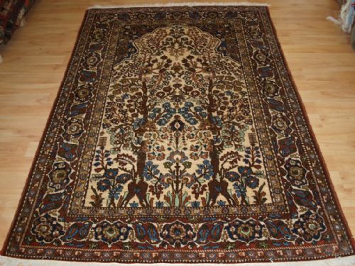 Old Persian Isfahan Prayer Rug of Floral Garden Design, Circa 1920.