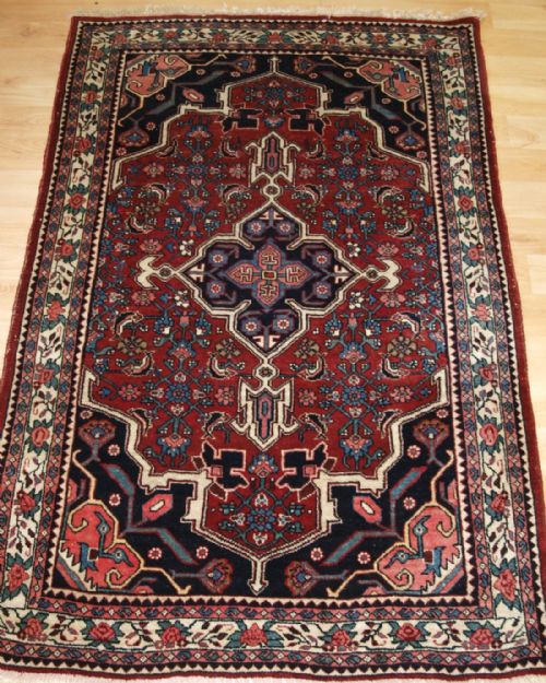 Old Persian Bijar Rug of Fine Weave, Traditional Design & Small Size, Circa 1920.