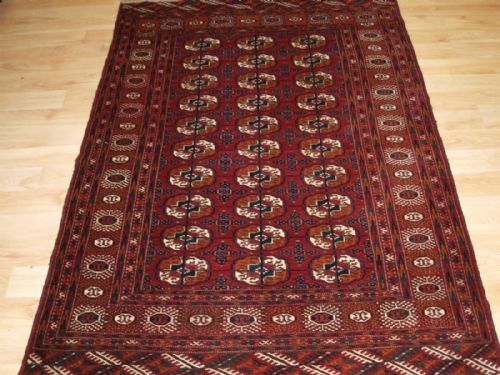 Antique Tekke Turkmen 'Dip Khali' Rug, Deep Red Colour, Great Condition, Circa 1900/20.