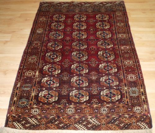 Antique Tekke Turkmen 'Dip Khali' Rug, Deep Crimson Red Colour, Small Size, Circa 1900.