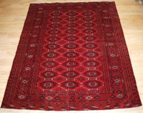 Old Yomut Turkmen Rug, Very Fine Weave, Detailed Design, Great Condition, Circa 1920/30.