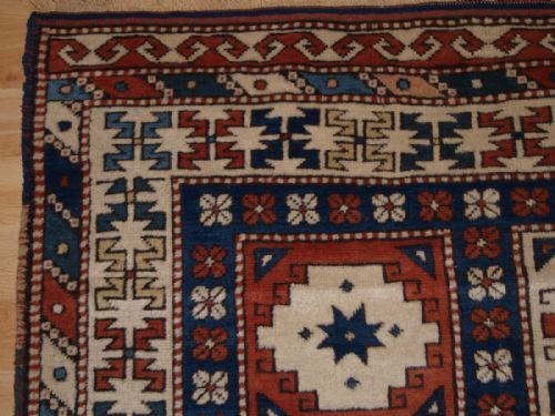 fig 1. OLD TURKISH BERGAMA RUG OF SMALL SIZE, COMPARTMENT DESIGN, CIRCA 1920/30.