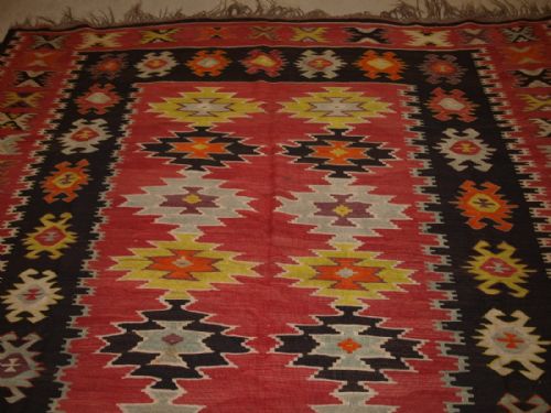 fig 1. OLD TURKISH SARKOY KILIM RUG, SOFT RED GROUND, STRIKING DESIGN, CIRCA 1920.