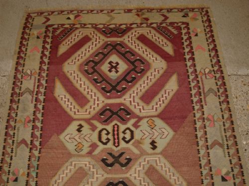 fig 1. OLD CAUCASIAN KILIM RUG, CLASSIC LENKORAN VILLAGE DESIGN, WITH SOFT FADED COLOURS. CIRCA 1920.
