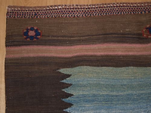 fig 1. ANTIQUE AFSHAR KILIM SOFREH WITH BOLD DESIGN AND COLOUR, CIRCA 1900/20.