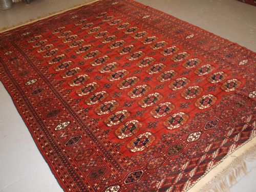 Antique Tekke Turkmen Main Carpet, Full Pile, Soft Wool, Circa 1900.