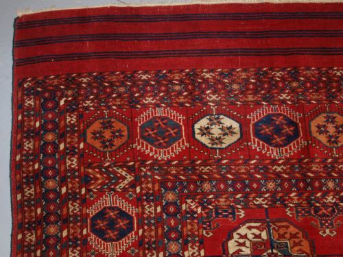 fig 1. ANTIQUE TEKKE TURKMEN MAIN CARPET, UNUSUAL PILED ELEM END PANELS, 4TH QUARTER 19TH CENTURY.