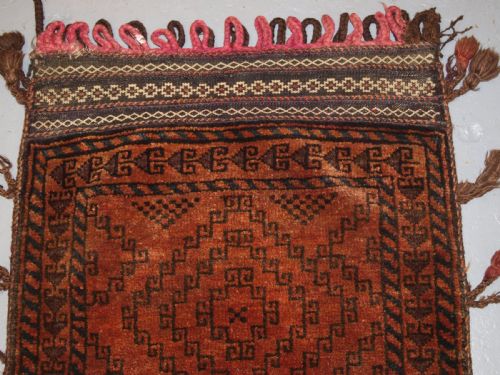 fig 1. OLD AFGHAN BALUCH BALISHT GRAIN BAG, STRIPPED PLAIN WEAVE BACK, CIRCA 1920.