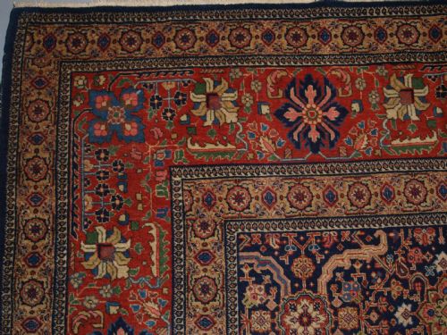 fig 1. ANTIQUE PERSIAN TABRIZ CARPET, ELEGANT TRADITIONAL DESIGN, SIGNED BY THE MAKER, CIRCA 1900.