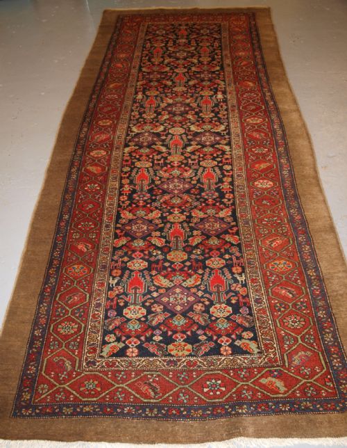 Antique Sarab Long Rug, Superb Design and Colour, Circa 1900.