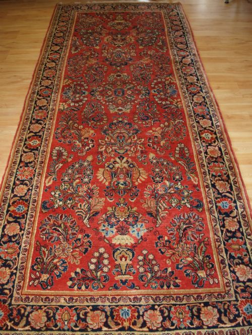 fig 1. ANTIQUE SAROUK KELLEH (LONG RUG) SUPERB CONDITION, GREAT COLOUR, CIRCA 1900/20.