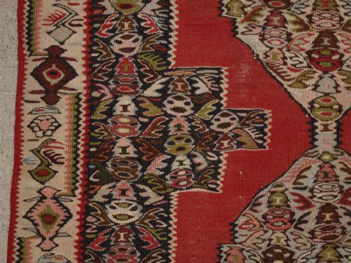 OLD SENNEH KILIM RUNNER LINKED MEDALLION DESIGN EXCELLENT CONDITION CIRCA 1920 - ADDITIONAL PHOTO 8