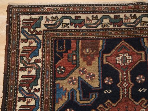 fig 1. ANTIQUE KURDISH VILLAGE RUG WITH SHURB DESIGN, CIRCA 1900/20.