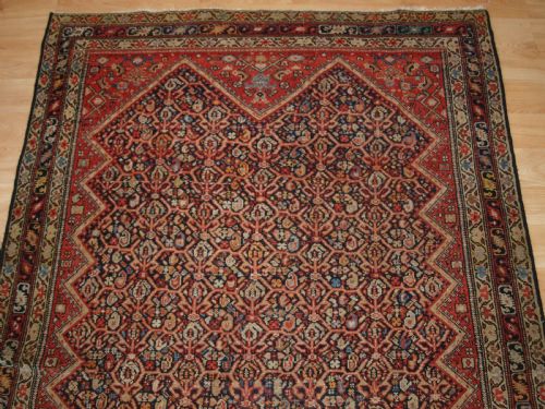 ANTIQUE MALAYER RUG WITH ALL OVER LATTICE DESIGN CIRCA 1900 - ADDITIONAL PHOTO 3