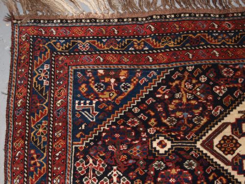 fig 1. ANTIQUE QASHQAI RUG, TRIBAL DESIGN WITH GREAT COLOUR, LATE 19TH CENTURY.