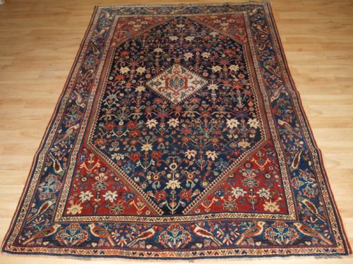 Antique Qashqai Kashkuli Rug with Bird Border, Circa 1900.