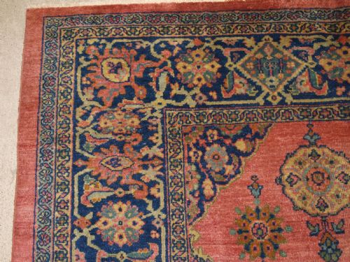 fig 1. ANTIQUE PERSIAN ZIEGLER MAHAL, ROSE CORAL GROUND, SMALL MEDALLION DESIGN, LATE 19TH CENTURY.