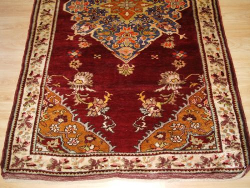 ANTIQUE TURKISH RUG FROM AVANOS IN CAPPADOCIA VERY SOFT WOOL CIRCA 190020 - ADDITIONAL PHOTO 6