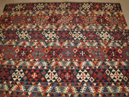 ANTIQUE SOUTH CAUCASIAN SHIRVAN BANDED KILIM OF FINE WEAVE CIRCA 1880 - ADDITIONAL PHOTO 3