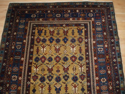 ANTIQUE CAUCASIAN ARMENIAN ERIVAN RUG ON A SCARCE YELLOW GROUND CIRCA 1900 - ADDITIONAL PHOTO 3