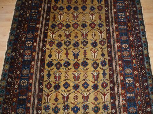 ANTIQUE CAUCASIAN ARMENIAN ERIVAN RUG ON A SCARCE YELLOW GROUND CIRCA 1900 - ADDITIONAL PHOTO 4
