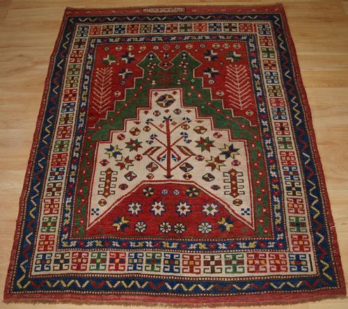 Antique Turkish Bergama Region Prayer Rug of Good Design, Circa 1900.