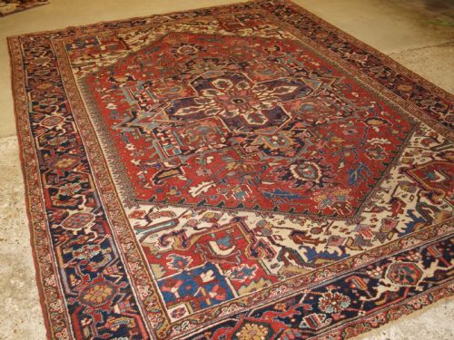 Antique Heriz Carpet, Wonderful Soft Colours, Country House Style, Circa 1900.