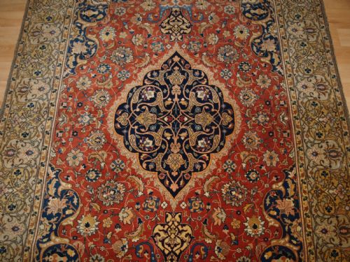 ANTIQUE SAROUK RUG VERY FINE WEAVE OUTSTANDING CONDITION CIRCA 1900 - ADDITIONAL PHOTO 4
