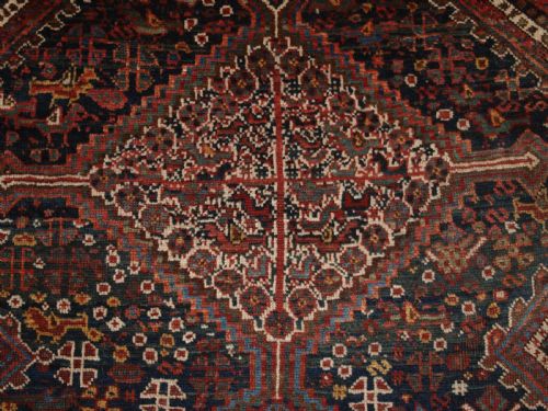 ANTIQUE KHAMSEH TRIBAL RUG PECKING CHICKENS CIRCA 1890 - ADDITIONAL PHOTO 7