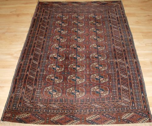 Antique Tekke Turkmen Rug, Soft Colour, Lived with Look, Circa 1900.