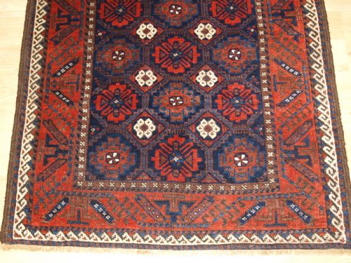 ANTIQUE BALUCH RUG WITH MINA KHANI LATTICE DESIGN CIRCA 1900 - ADDITIONAL PHOTO 5