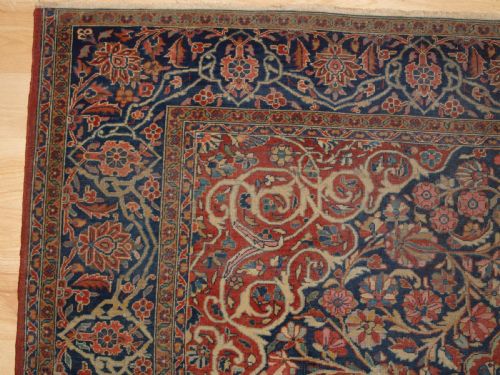 fig 1. ANTIQUE KASHAN RUG, GREAT COLOUR WITH LOW PILE FOR THE LIVED WITH LOOK, CIRCA 1900.