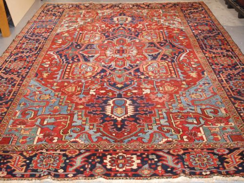 fig 1. ANTIQUE HERIZ CARPET, EXCELLENT COLOURS, GREAT FURNISHING CARPET, CIRCA 1900.