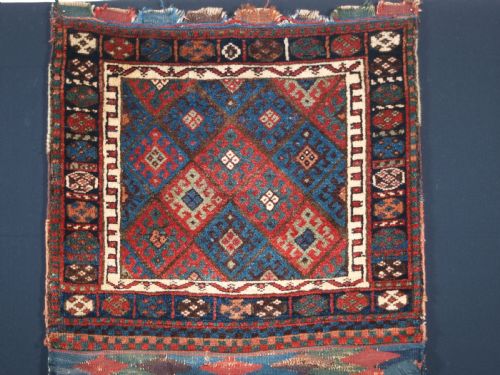 fig 1. ANTIQUE JAF KURD BAG WITH PLAIN WEAVE ZIG ZAG BACK, CIRCA 1880.