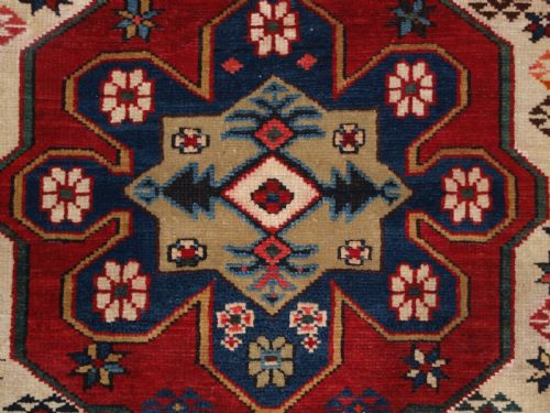 ANTIQUE CAUCASIAN SHIRVAN RUG WITH GYMYL MEDALLION DESIGN CIRCA 1900 - ADDITIONAL PHOTO 9