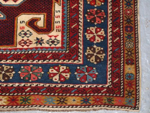 ANTIQUE CAUCASIAN SHIRVAN RUG WITH GYMYL MEDALLION DESIGN CIRCA 1900 - ADDITIONAL PHOTO 13