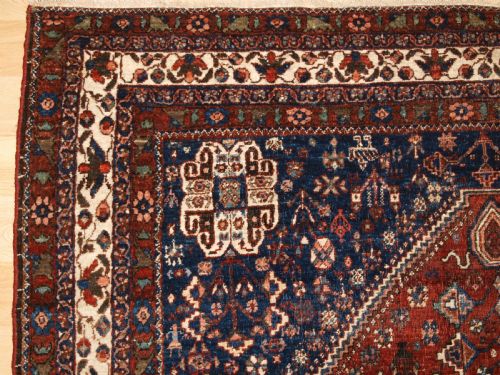 ANTIQUE ABEDEH RUG QASHQAI WEAVERS TRIBAL DESIGN CIRCA 1920 - ADDITIONAL PHOTO 1