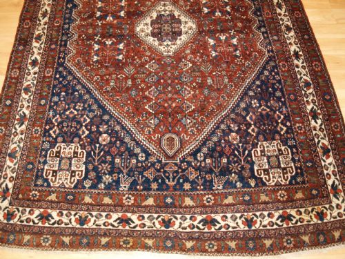 ANTIQUE ABEDEH RUG QASHQAI WEAVERS TRIBAL DESIGN CIRCA 1920 - ADDITIONAL PHOTO 5