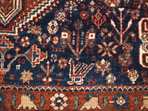 ANTIQUE ABEDEH RUG QASHQAI WEAVERS TRIBAL DESIGN CIRCA 1920 - ADDITIONAL PHOTO 8