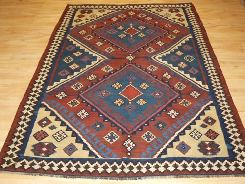 Antique Qashqai Tribal Kilim, Diamond Medallion Design, Circa 1900.
