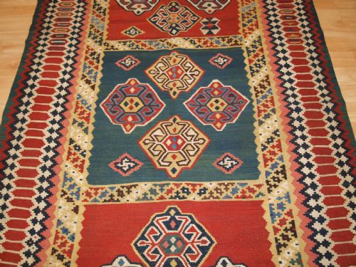 ANTIQUE QASHQAI TRIBAL KILIM WITH COMPARTMENT DESIGN CIRCA 1900 - ADDITIONAL PHOTO 3