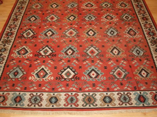 ANTIQUE SHARKOY KILIM WITH LARGE REPEAT DESIGN PASTEL COLOURS CIRCA 1920 - ADDITIONAL PHOTO 5