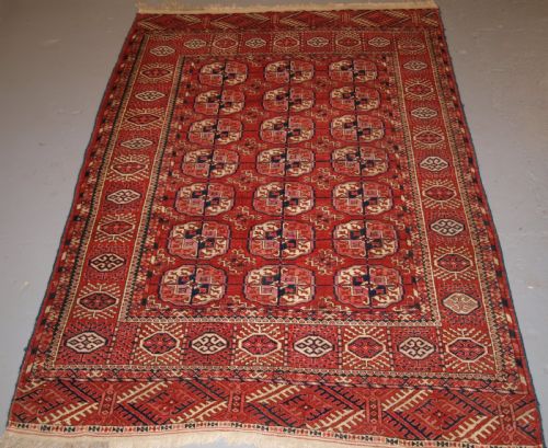 Antique Tekke Tirkmen Rug with Soft Colour, Circa 1900.