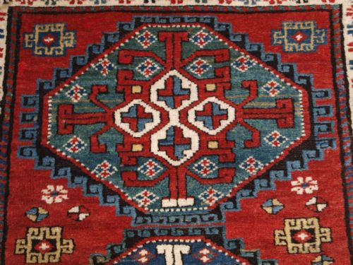 ANTIQUE SOUTH CAUCASIAN KARABAGH REGION LONG RUG OUTSTANDING COLOUR AND CONDITION CIRCA 1880 - ADDITIONAL PHOTO 7