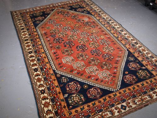 OLD QASHQAI SHIRAZ RUG WITH LARGE BOTEH DESIGN CIRCA 1920 - ADDITIONAL PHOTO 1