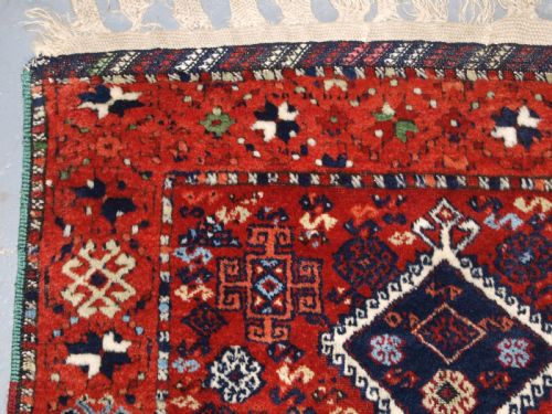 ANTIQUE TURKISH YURUK LONG RUG THREEMEDALLION DESIGN CIRCA 1900 - ADDITIONAL PHOTO 6