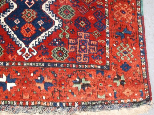 ANTIQUE TURKISH YURUK LONG RUG THREEMEDALLION DESIGN CIRCA 1900 - ADDITIONAL PHOTO 10
