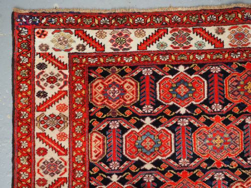 ANTIQUE MALAYER VILLAGE RUG WITH AFSHAR STYLE SHIELD DESIGN CIRCA 190010 - ADDITIONAL PHOTO 5