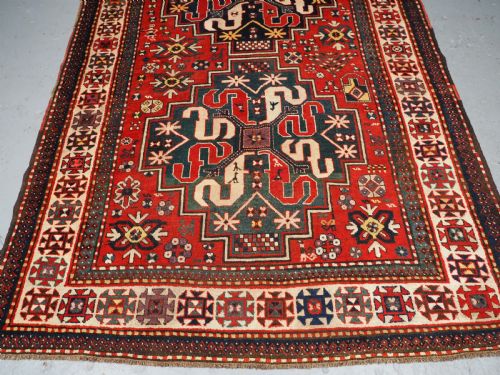 ANTIQUE CAUCASIAN CLOUD BAND KAZAK RUG GREAT CONDITION CIRCA 1900 - ADDITIONAL PHOTO 4